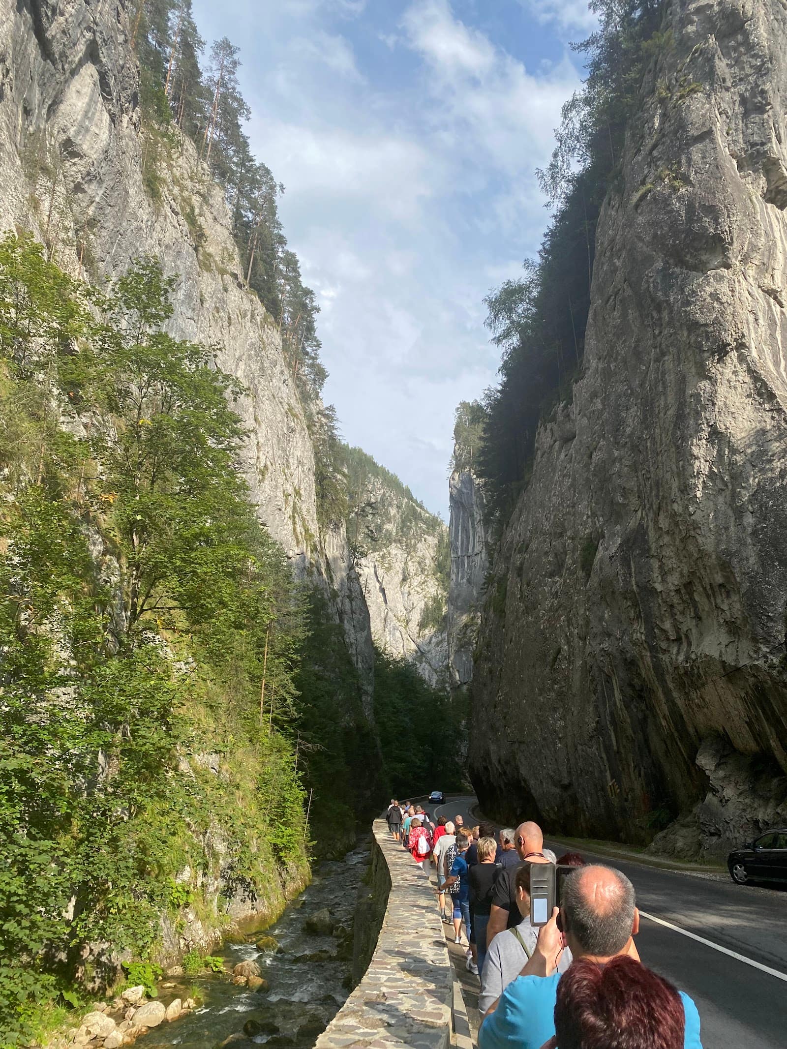 Ceahlău și Cheile Bicazului: un circuit de neuitat