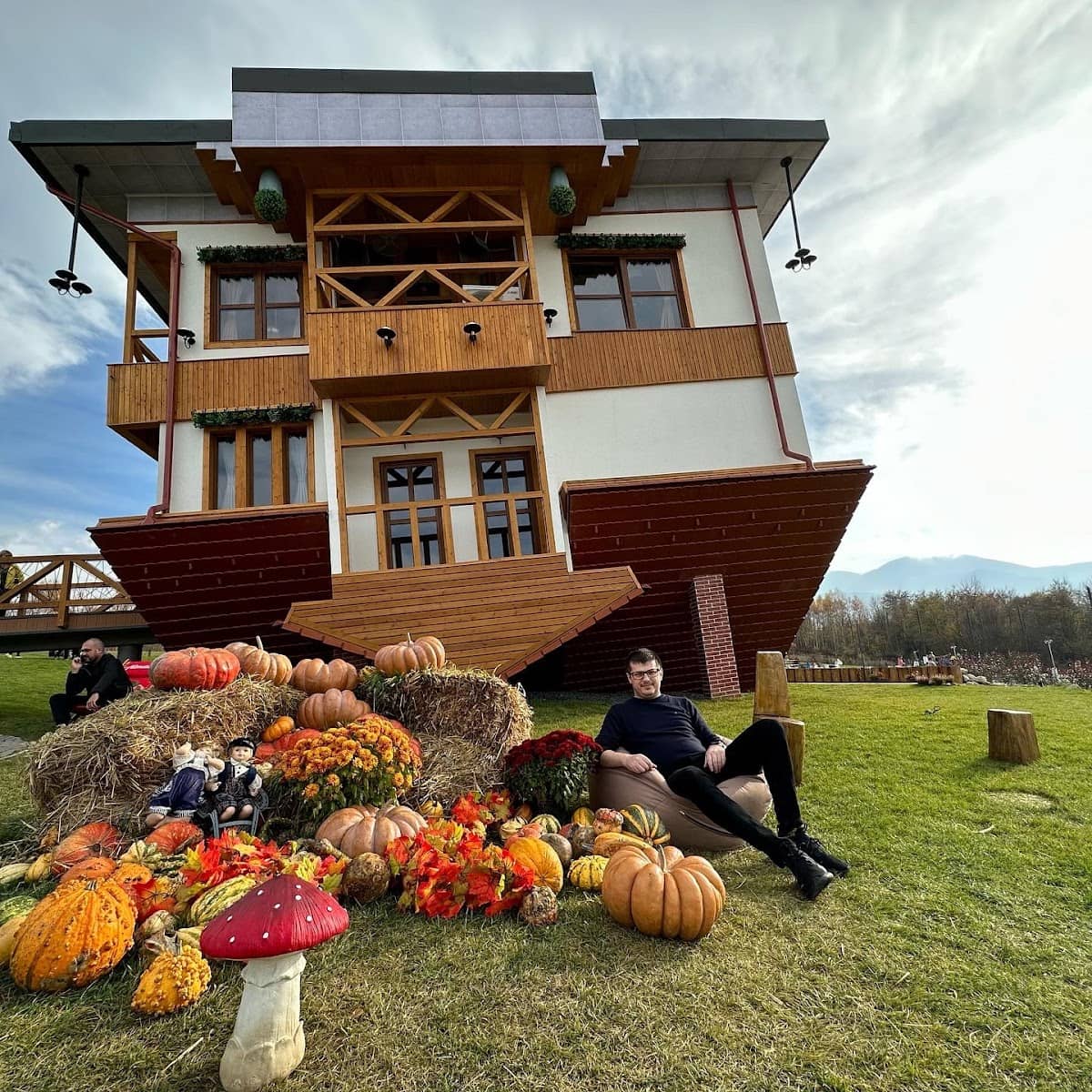 Casa Întoarsă
