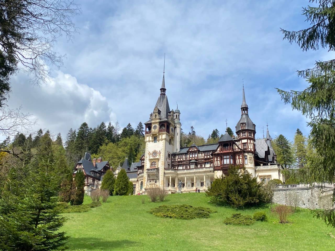 Castelul "Pelișor" — 2